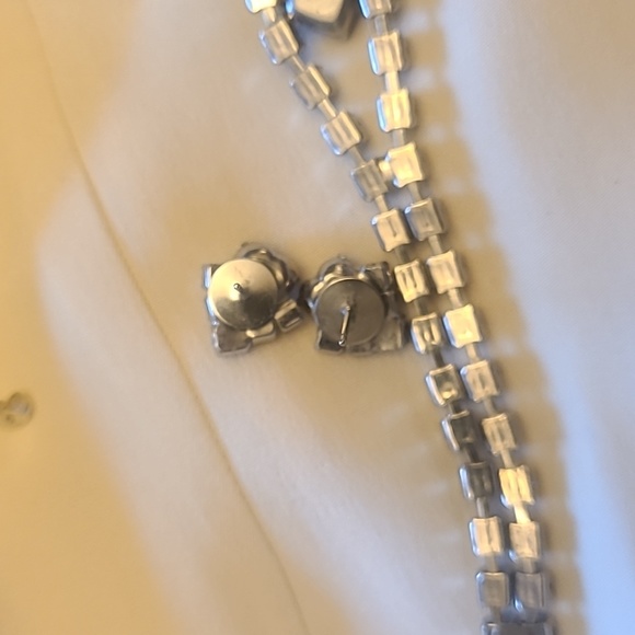 VINTAGE blue rhinestone earring and bracelet set - Picture 5 of 6